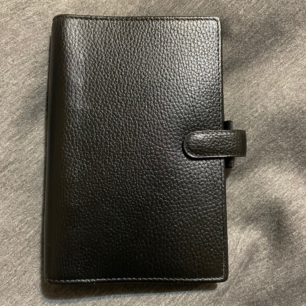 *ON HOLD for~Kgrihalva Filofax Finsbury Personal